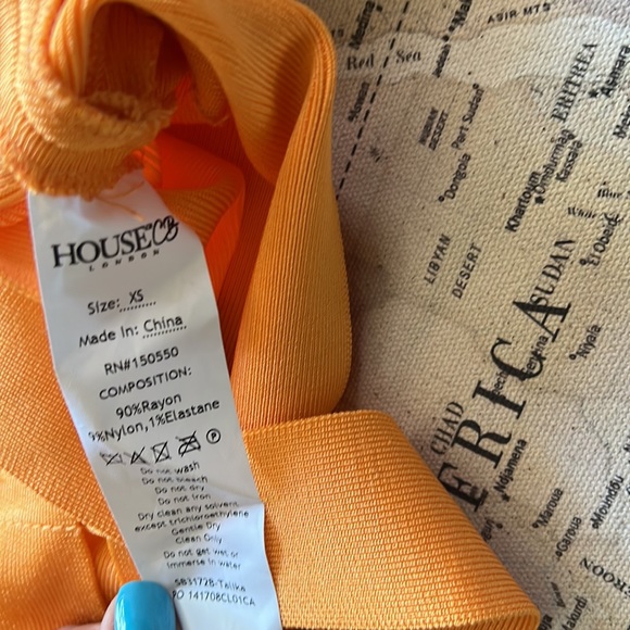 House Of CB, 'Talika' Orange Cutout Bandage Crop Top NWOT - Picture 10 of 10